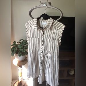 Urban Outfitters romper short***